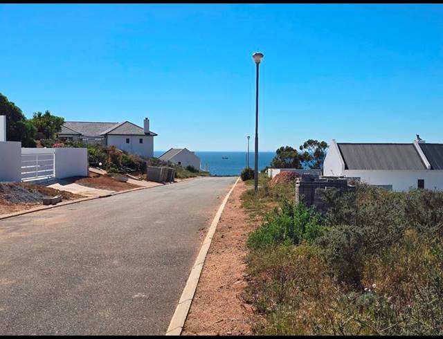 LAND FOR SALE IN SANDY POINT
